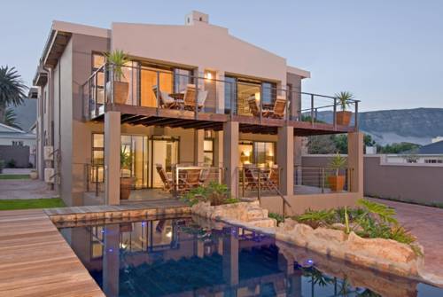 Whale Away Guest House 