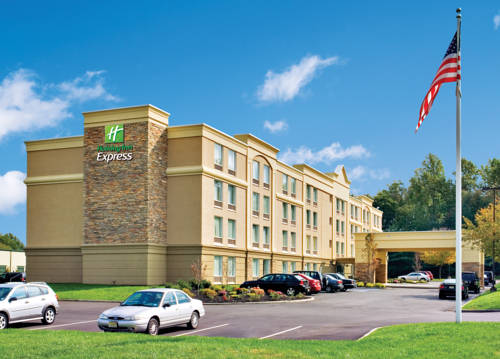Holiday Inn Express Hotel & Suites West Long Branch 