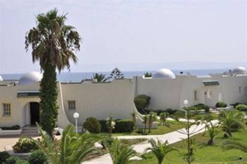 Ain Meriem Beach Holiday Village 