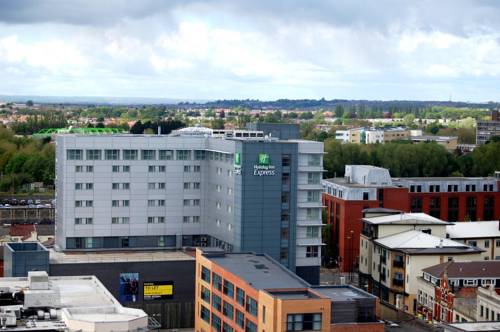 Holiday Inn Express Swindon City Centre 