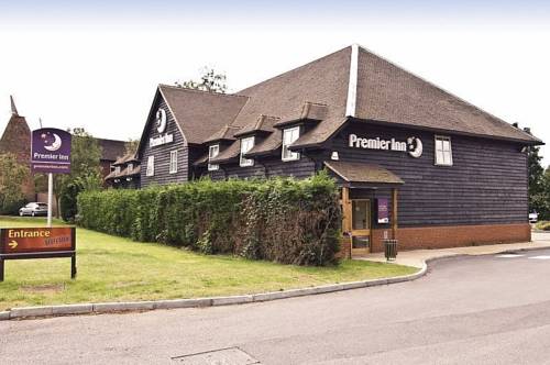 Premier Inn Tonbridge North 