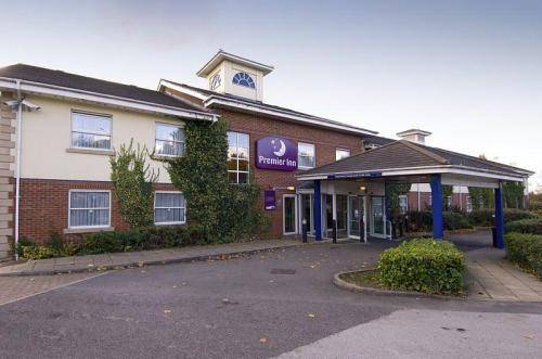 Premier Inn Rugby North (Newbold) 