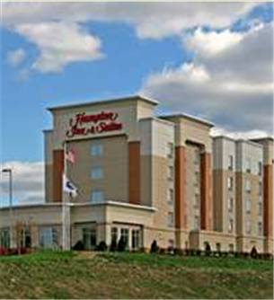 Hampton Inn & Suites Pittsburgh-Meadow Lands 