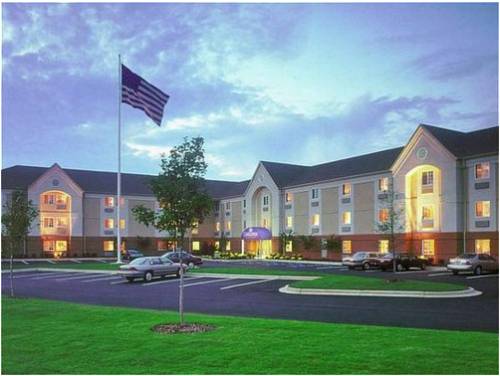 Candlewood Suites Chicago/Naperville 