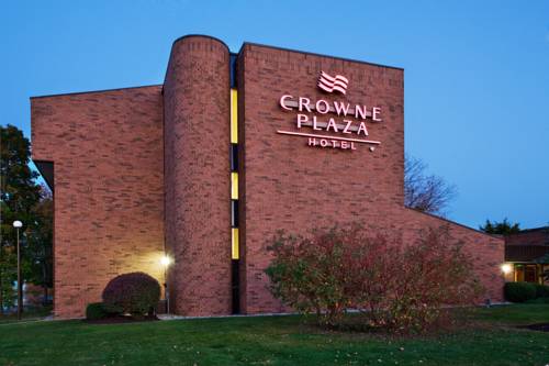 Crowne Plaza Hotel Grand Rapids - Airport 