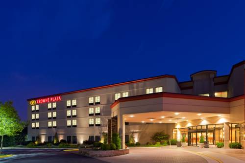 Crowne Plaza Hotel Dulles Airport 