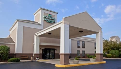 Country Inn & Suites Greenfield 