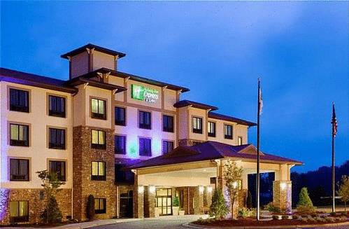Holiday Inn Express Hotel & Suites Lexington North West-The Vineyard 