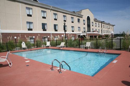 Holiday Inn Express Hotel & Suites Pell City 