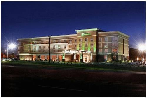 Holiday Inn Statesboro-University Area 