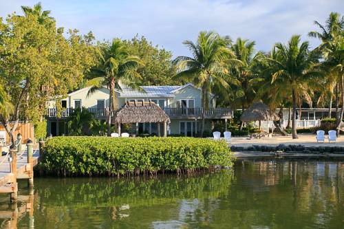 Coconut Palm Inn 