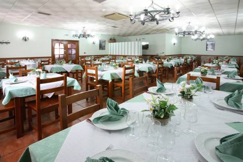 Hotel Restaurante Caracho 