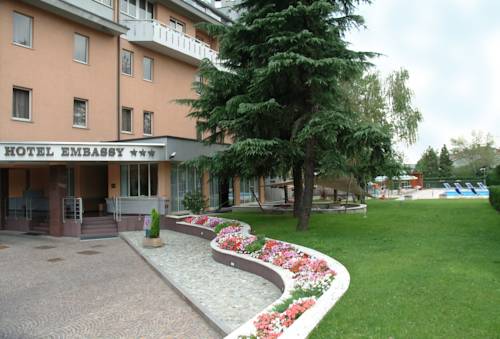 Hotel Embassy 