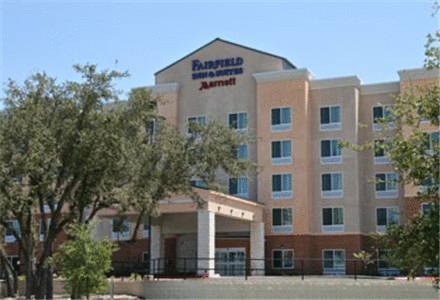 Fairfield Inn and Suites by Marriott San Antonio Northeast / Schertz / RAFB 