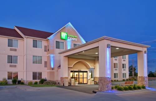 Holiday Inn Express Hotel & Suites Maryville 