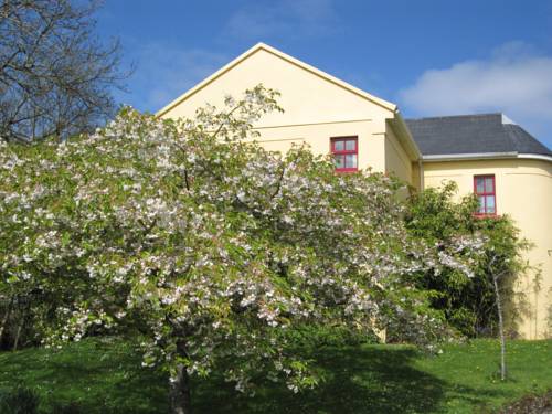 The Burren Hostel (Sleepzone) 