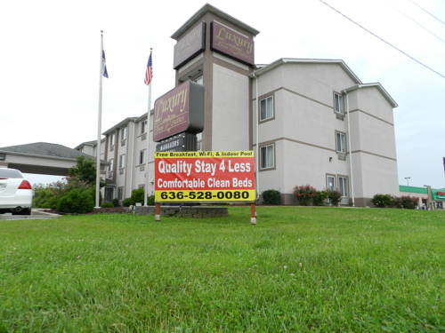 Luxury Inn & Suites Troy 