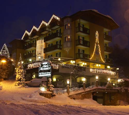Alexander Hotel Alpine Wellness Dolomites 