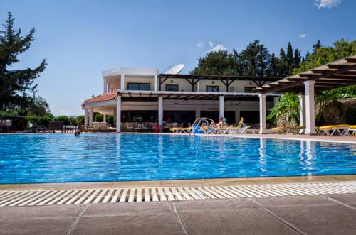 Pefkos Village Resort 