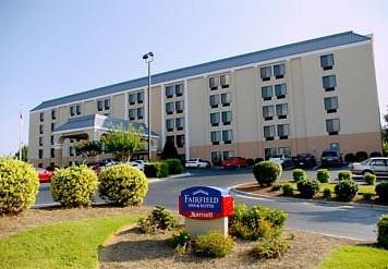 Fairfield Inn and Suites by Marriott Winston Salem/Hanes 