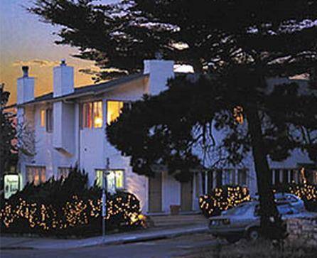 Carmel Wayfarer Inn 