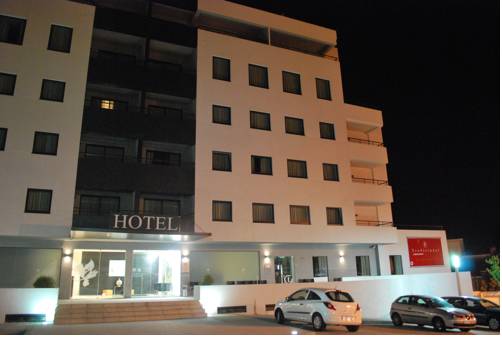 Paredes Hotel Apartamento 