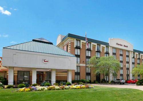 The Clarion Hotel & Suites Conference Center 