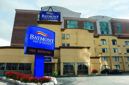 Baymont Inn & Suites Niagara Falls 