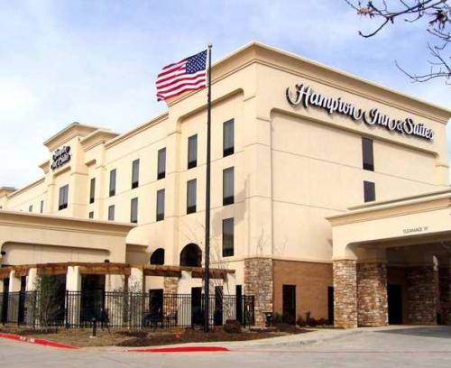 Hampton Inn & Suites Dallas-DFW Airport Hurst 