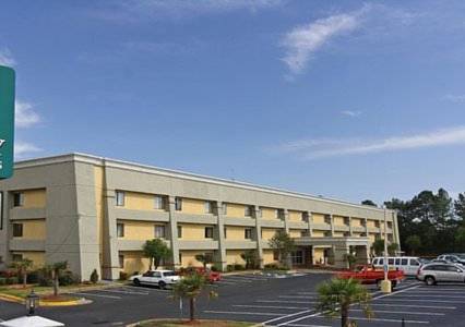 Quality Inn & Suites Atlanta Airport South 