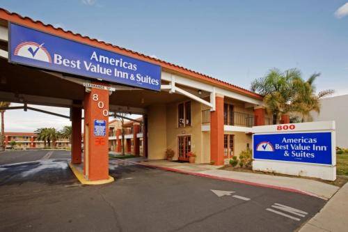 Americas Best Value Inn & Suites 