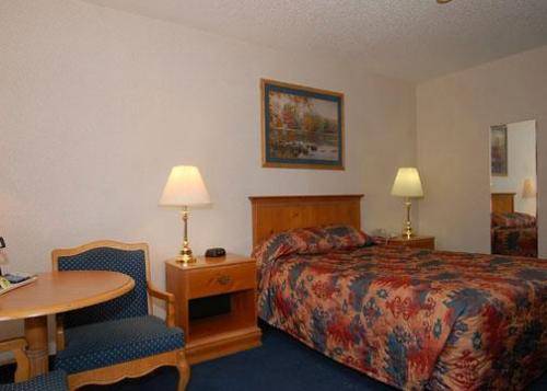 Econo Lodge Inn & Suites Yuba City 