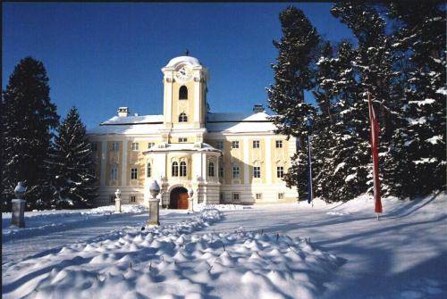 Schlosshotel Rosenau 