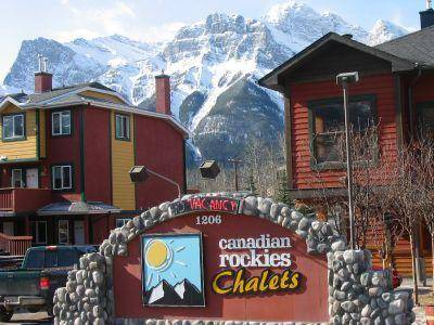 Canadian Rockies Chalets 