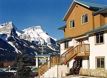 Banff Boundary Lodge 