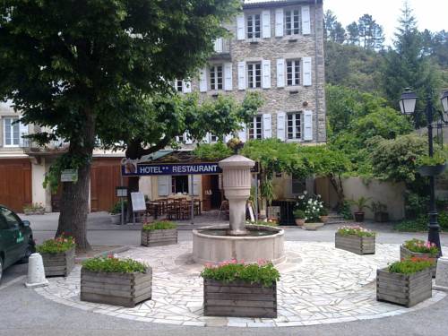 Hotel Restaurant Bourgade 