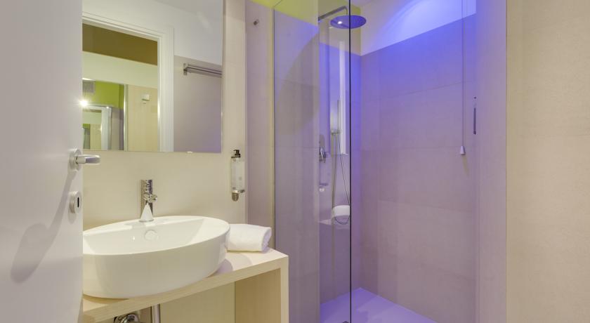 VIVA Hotel Milano (原名: Hotel Zefiro) 