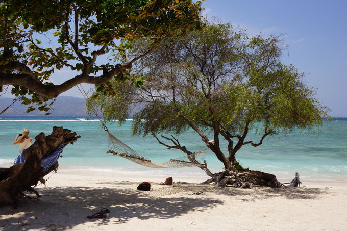 这边是Pondok的”私家沙滩“，理论上只对酒店客人开放，不过游客其实也能进来的。环岛游下来，发现这片海确实是岛上最美的之一。 